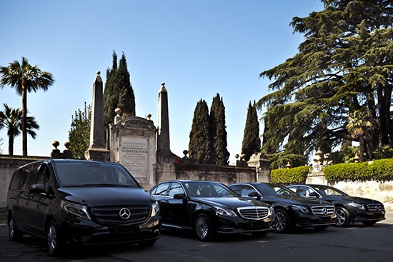 Why a Private Car Service Beats Disney Transport—and Why It Matters to Your Orlando Visit